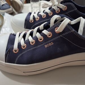 Skechers BOBS Navy and White Sneakers Gold Eyelets Sz 9.5